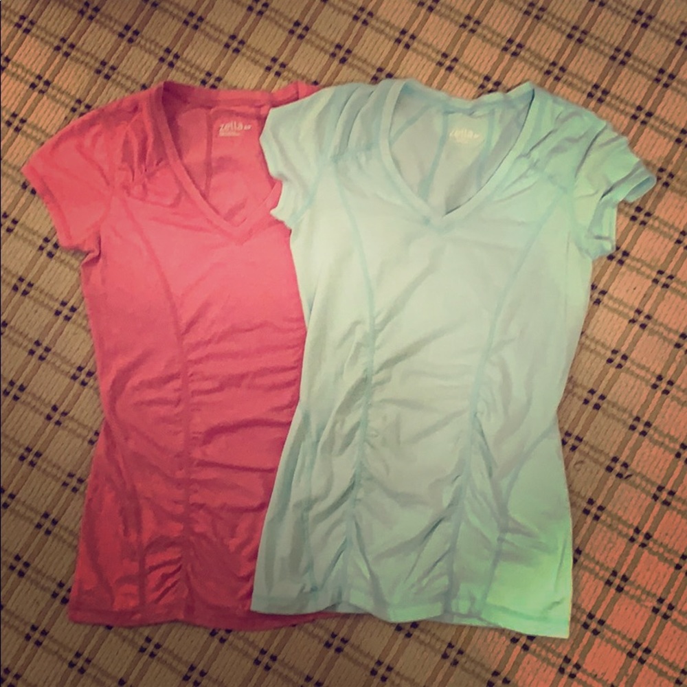 🌸2 Zella Tees Sz S🌸